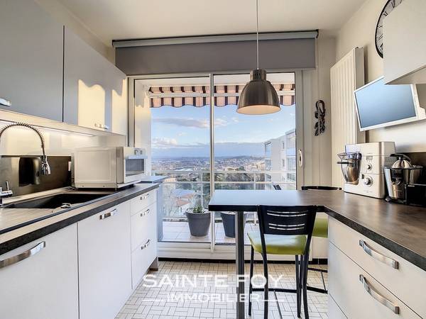 2021860 image5 - Sainte Foy Immobilier - Ce sont des agences immobilières dans l'Ouest Lyonnais spécialisées dans la location de maison ou d'appartement et la vente de propriété de prestige.