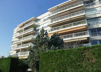 2021930 image1 - Sainte Foy Immobilier - Ce sont des agences immobilières dans l'Ouest Lyonnais spécialisées dans la location de maison ou d'appartement et la vente de propriété de prestige.