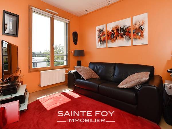 17621 image4 - Sainte Foy Immobilier - Ce sont des agences immobilières dans l'Ouest Lyonnais spécialisées dans la location de maison ou d'appartement et la vente de propriété de prestige.