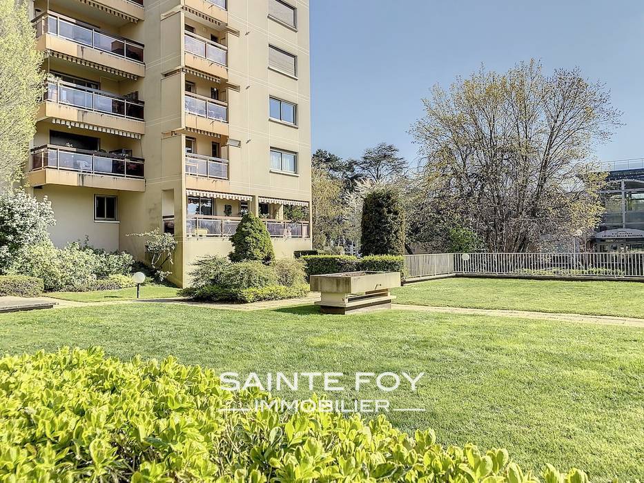 2021902 image1 - Sainte Foy Immobilier - Ce sont des agences immobilières dans l'Ouest Lyonnais spécialisées dans la location de maison ou d'appartement et la vente de propriété de prestige.