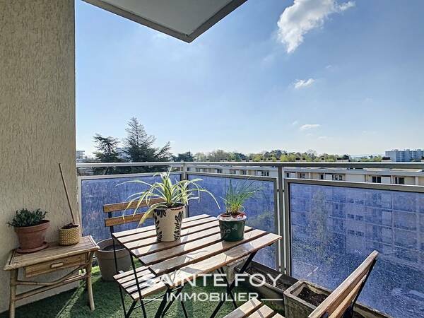 2021910 image8 - Sainte Foy Immobilier - Ce sont des agences immobilières dans l'Ouest Lyonnais spécialisées dans la location de maison ou d'appartement et la vente de propriété de prestige.