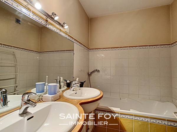 2021985 image7 - Sainte Foy Immobilier - Ce sont des agences immobilières dans l'Ouest Lyonnais spécialisées dans la location de maison ou d'appartement et la vente de propriété de prestige.