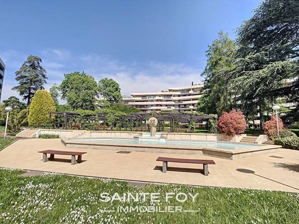2021973 image10 - Sainte Foy Immobilier - Ce sont des agences immobilières dans l'Ouest Lyonnais spécialisées dans la location de maison ou d'appartement et la vente de propriété de prestige.