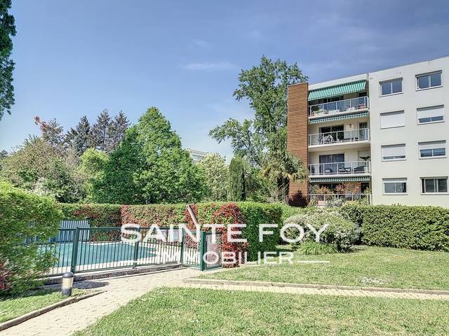 2022026 image1 - Sainte Foy Immobilier - Ce sont des agences immobilières dans l'Ouest Lyonnais spécialisées dans la location de maison ou d'appartement et la vente de propriété de prestige.
