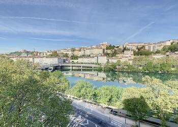 2022014 image1 - Sainte Foy Immobilier - Ce sont des agences immobilières dans l'Ouest Lyonnais spécialisées dans la location de maison ou d'appartement et la vente de propriété de prestige.