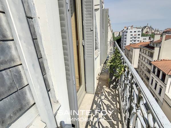 2022019 image2 - Sainte Foy Immobilier - Ce sont des agences immobilières dans l'Ouest Lyonnais spécialisées dans la location de maison ou d'appartement et la vente de propriété de prestige.
