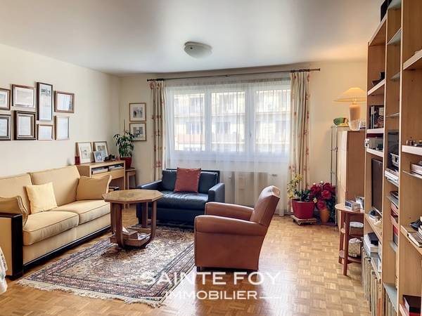 2021996 image4 - Sainte Foy Immobilier - Ce sont des agences immobilières dans l'Ouest Lyonnais spécialisées dans la location de maison ou d'appartement et la vente de propriété de prestige.