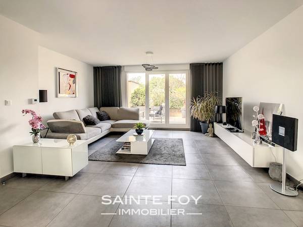 2021970 image3 - Sainte Foy Immobilier - Ce sont des agences immobilières dans l'Ouest Lyonnais spécialisées dans la location de maison ou d'appartement et la vente de propriété de prestige.