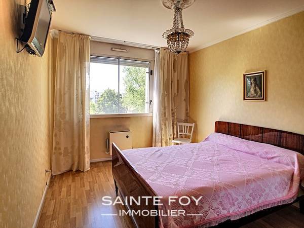 2022068 image6 - Sainte Foy Immobilier - Ce sont des agences immobilières dans l'Ouest Lyonnais spécialisées dans la location de maison ou d'appartement et la vente de propriété de prestige.