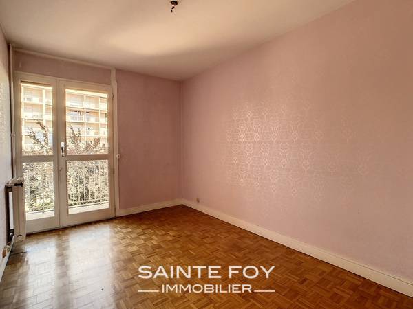 2022069 image6 - Sainte Foy Immobilier - Ce sont des agences immobilières dans l'Ouest Lyonnais spécialisées dans la location de maison ou d'appartement et la vente de propriété de prestige.