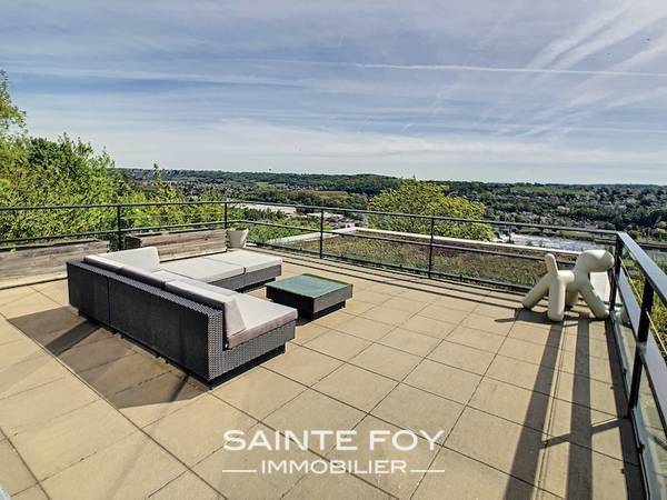 2022017 image8 - Sainte Foy Immobilier - Ce sont des agences immobilières dans l'Ouest Lyonnais spécialisées dans la location de maison ou d'appartement et la vente de propriété de prestige.