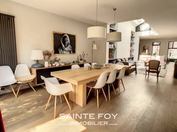 2022062 image3 - Sainte Foy Immobilier - Ce sont des agences immobilières dans l'Ouest Lyonnais spécialisées dans la location de maison ou d'appartement et la vente de propriété de prestige.