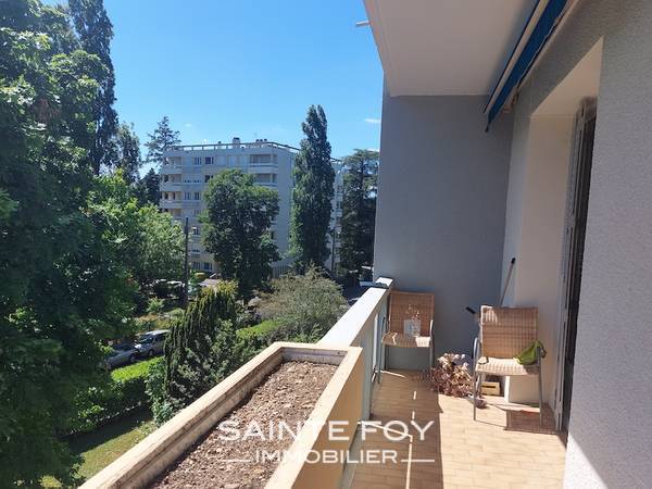 2022081 image2 - Sainte Foy Immobilier - Ce sont des agences immobilières dans l'Ouest Lyonnais spécialisées dans la location de maison ou d'appartement et la vente de propriété de prestige.