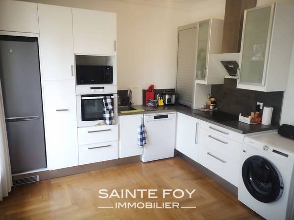 2022081 image4 - Sainte Foy Immobilier - Ce sont des agences immobilières dans l'Ouest Lyonnais spécialisées dans la location de maison ou d'appartement et la vente de propriété de prestige.
