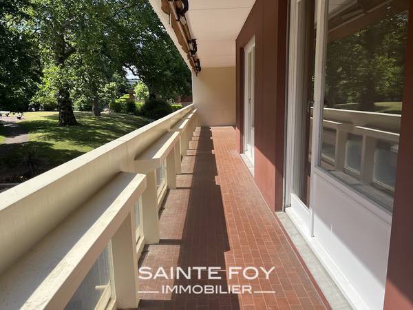 2022063 image7 - Sainte Foy Immobilier - Ce sont des agences immobilières dans l'Ouest Lyonnais spécialisées dans la location de maison ou d'appartement et la vente de propriété de prestige.