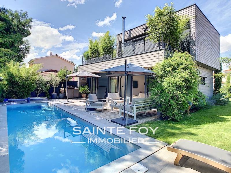 2022032 image1 - Sainte Foy Immobilier - Ce sont des agences immobilières dans l'Ouest Lyonnais spécialisées dans la location de maison ou d'appartement et la vente de propriété de prestige.