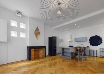 2022092 image1 - Sainte Foy Immobilier - Ce sont des agences immobilières dans l'Ouest Lyonnais spécialisées dans la location de maison ou d'appartement et la vente de propriété de prestige.