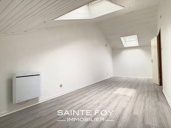 2022059 image3 - Sainte Foy Immobilier - Ce sont des agences immobilières dans l'Ouest Lyonnais spécialisées dans la location de maison ou d'appartement et la vente de propriété de prestige.