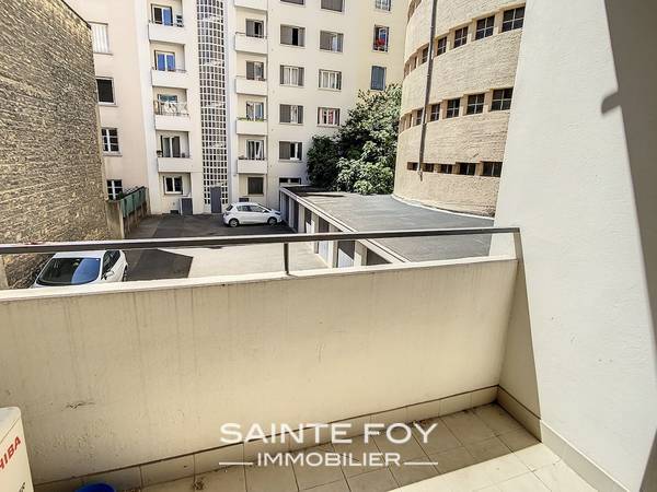 2022087 image7 - Sainte Foy Immobilier - Ce sont des agences immobilières dans l'Ouest Lyonnais spécialisées dans la location de maison ou d'appartement et la vente de propriété de prestige.