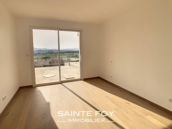 2021763 image5 - Sainte Foy Immobilier - Ce sont des agences immobilières dans l'Ouest Lyonnais spécialisées dans la location de maison ou d'appartement et la vente de propriété de prestige.
