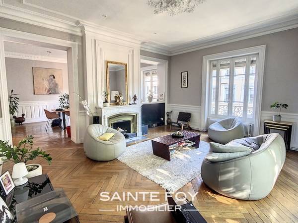 2022140 image2 - Sainte Foy Immobilier - Ce sont des agences immobilières dans l'Ouest Lyonnais spécialisées dans la location de maison ou d'appartement et la vente de propriété de prestige.