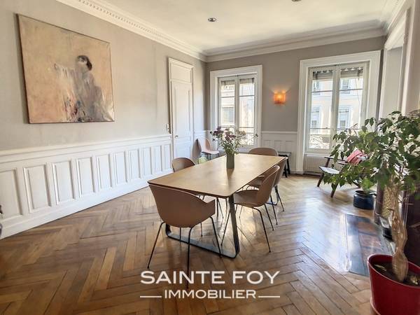 2022140 image3 - Sainte Foy Immobilier - Ce sont des agences immobilières dans l'Ouest Lyonnais spécialisées dans la location de maison ou d'appartement et la vente de propriété de prestige.