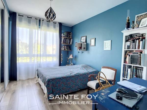 2022073 image6 - Sainte Foy Immobilier - Ce sont des agences immobilières dans l'Ouest Lyonnais spécialisées dans la location de maison ou d'appartement et la vente de propriété de prestige.