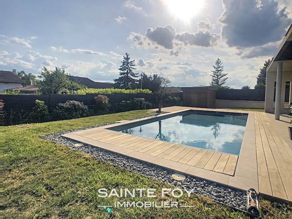 2019666 image7 - Sainte Foy Immobilier - Ce sont des agences immobilières dans l'Ouest Lyonnais spécialisées dans la location de maison ou d'appartement et la vente de propriété de prestige.
