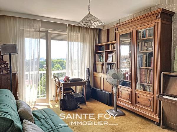 2022156 image7 - Sainte Foy Immobilier - Ce sont des agences immobilières dans l'Ouest Lyonnais spécialisées dans la location de maison ou d'appartement et la vente de propriété de prestige.