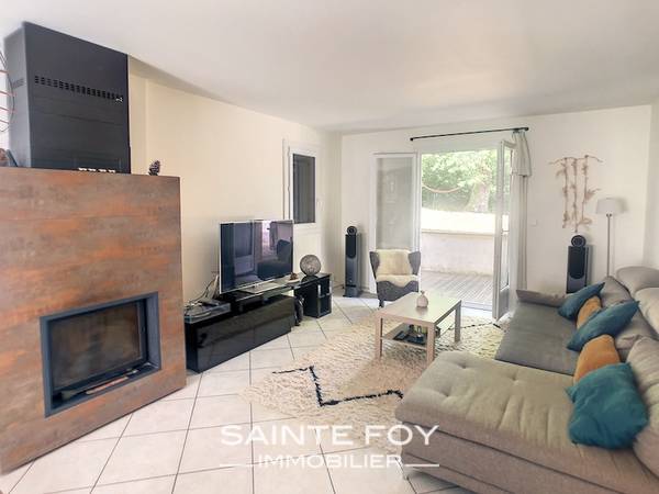 2022030 image3 - Sainte Foy Immobilier - Ce sont des agences immobilières dans l'Ouest Lyonnais spécialisées dans la location de maison ou d'appartement et la vente de propriété de prestige.