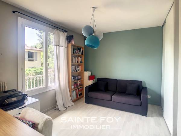 2022030 image8 - Sainte Foy Immobilier - Ce sont des agences immobilières dans l'Ouest Lyonnais spécialisées dans la location de maison ou d'appartement et la vente de propriété de prestige.