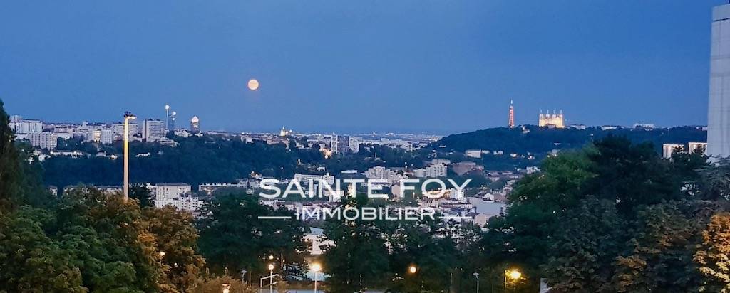 2022107 image1 - Sainte Foy Immobilier - Ce sont des agences immobilières dans l'Ouest Lyonnais spécialisées dans la location de maison ou d'appartement et la vente de propriété de prestige.