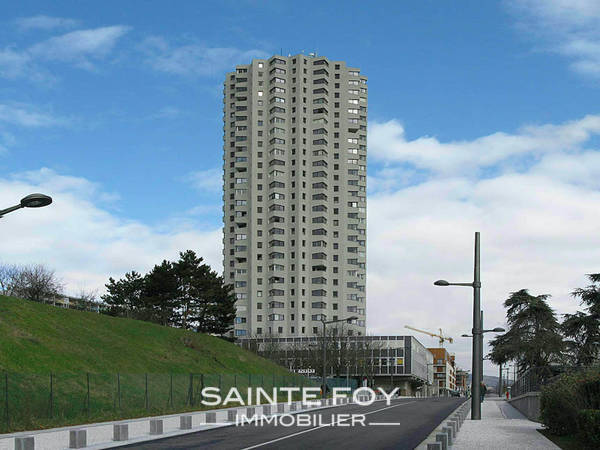 2022107 image2 - Sainte Foy Immobilier - Ce sont des agences immobilières dans l'Ouest Lyonnais spécialisées dans la location de maison ou d'appartement et la vente de propriété de prestige.