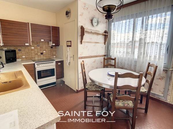 2022164 image4 - Sainte Foy Immobilier - Ce sont des agences immobilières dans l'Ouest Lyonnais spécialisées dans la location de maison ou d'appartement et la vente de propriété de prestige.