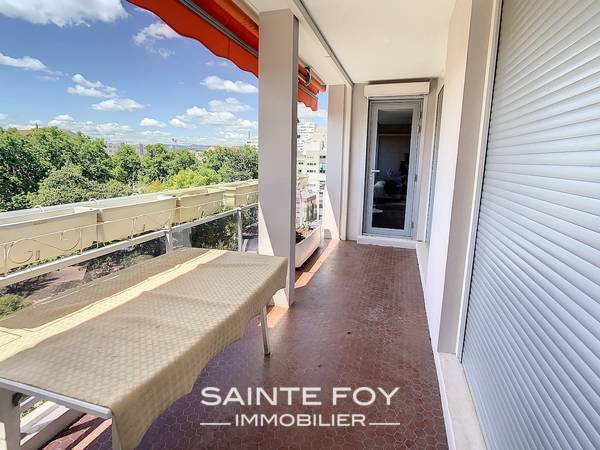 2022164 image10 - Sainte Foy Immobilier - Ce sont des agences immobilières dans l'Ouest Lyonnais spécialisées dans la location de maison ou d'appartement et la vente de propriété de prestige.