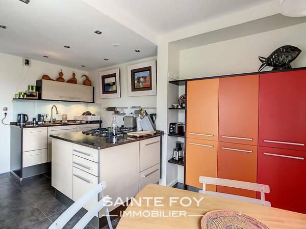 118395 image5 - Sainte Foy Immobilier - Ce sont des agences immobilières dans l'Ouest Lyonnais spécialisées dans la location de maison ou d'appartement et la vente de propriété de prestige.