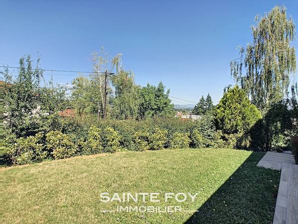 2021701 image8 - Sainte Foy Immobilier - Ce sont des agences immobilières dans l'Ouest Lyonnais spécialisées dans la location de maison ou d'appartement et la vente de propriété de prestige.