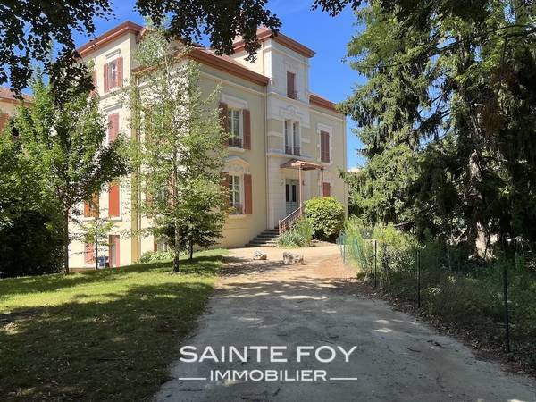 2022176 image7 - Sainte Foy Immobilier - Ce sont des agences immobilières dans l'Ouest Lyonnais spécialisées dans la location de maison ou d'appartement et la vente de propriété de prestige.