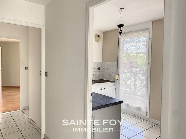 2022196 image3 - Sainte Foy Immobilier - Ce sont des agences immobilières dans l'Ouest Lyonnais spécialisées dans la location de maison ou d'appartement et la vente de propriété de prestige.