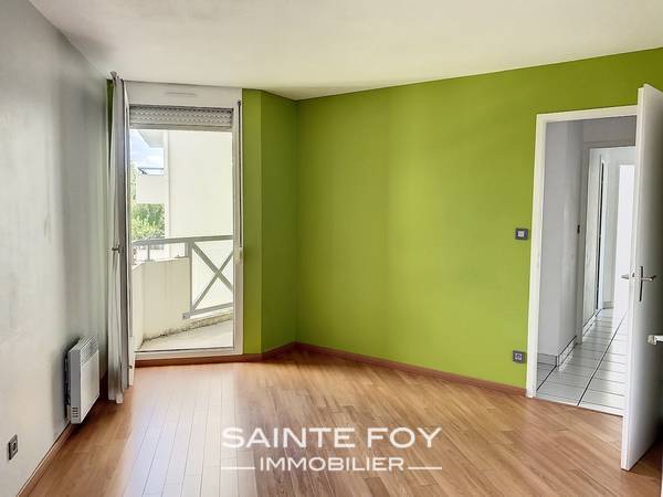 2022196 image4 - Sainte Foy Immobilier - Ce sont des agences immobilières dans l'Ouest Lyonnais spécialisées dans la location de maison ou d'appartement et la vente de propriété de prestige.