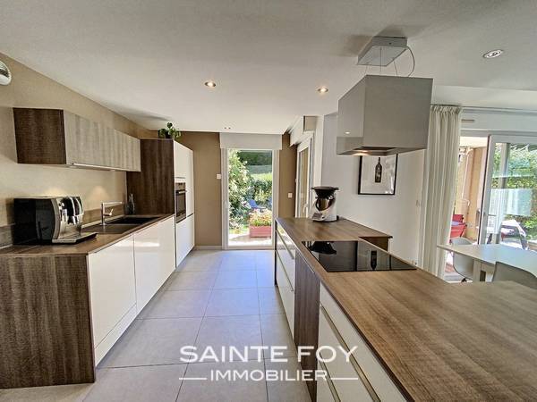 2022213 image3 - Sainte Foy Immobilier - Ce sont des agences immobilières dans l'Ouest Lyonnais spécialisées dans la location de maison ou d'appartement et la vente de propriété de prestige.