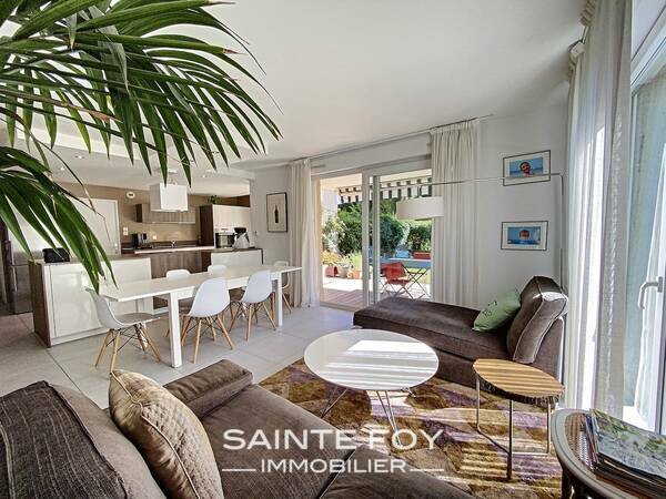 2022213 image2 - Sainte Foy Immobilier - Ce sont des agences immobilières dans l'Ouest Lyonnais spécialisées dans la location de maison ou d'appartement et la vente de propriété de prestige.