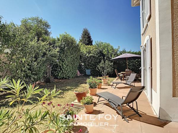 2022242 image7 - Sainte Foy Immobilier - Ce sont des agences immobilières dans l'Ouest Lyonnais spécialisées dans la location de maison ou d'appartement et la vente de propriété de prestige.