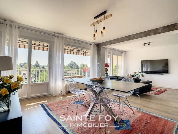 2022230 image2 - Sainte Foy Immobilier - Ce sont des agences immobilières dans l'Ouest Lyonnais spécialisées dans la location de maison ou d'appartement et la vente de propriété de prestige.