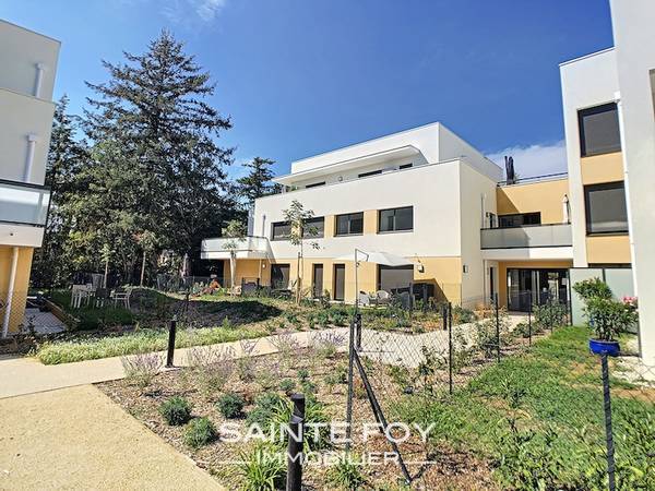 2022268 image9 - Sainte Foy Immobilier - Ce sont des agences immobilières dans l'Ouest Lyonnais spécialisées dans la location de maison ou d'appartement et la vente de propriété de prestige.