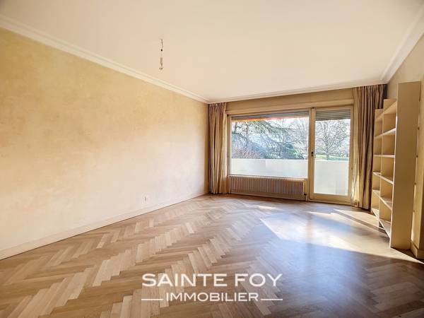 2021980 image4 - Sainte Foy Immobilier - Ce sont des agences immobilières dans l'Ouest Lyonnais spécialisées dans la location de maison ou d'appartement et la vente de propriété de prestige.