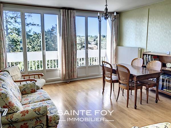 2022304 image2 - Sainte Foy Immobilier - Ce sont des agences immobilières dans l'Ouest Lyonnais spécialisées dans la location de maison ou d'appartement et la vente de propriété de prestige.