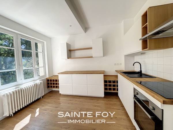 2020579 image4 - Sainte Foy Immobilier - Ce sont des agences immobilières dans l'Ouest Lyonnais spécialisées dans la location de maison ou d'appartement et la vente de propriété de prestige.