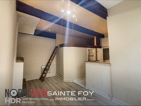 2022339 image3 - Sainte Foy Immobilier - Ce sont des agences immobilières dans l'Ouest Lyonnais spécialisées dans la location de maison ou d'appartement et la vente de propriété de prestige.