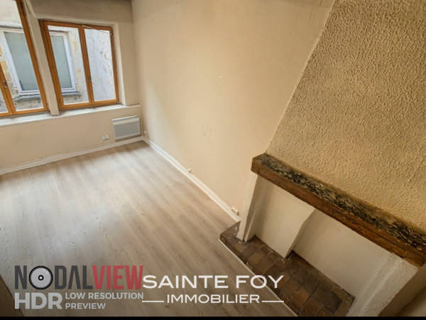 2022339 image4 - Sainte Foy Immobilier - Ce sont des agences immobilières dans l'Ouest Lyonnais spécialisées dans la location de maison ou d'appartement et la vente de propriété de prestige.